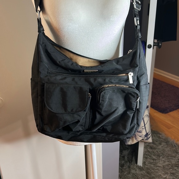 Baggallini black crossbody bag - Picture 1 of 10